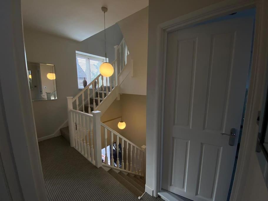 The Granary, Lovely Townhouse In Central Stamford Eksteriør bilde