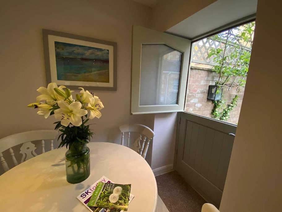 The Granary, Lovely Townhouse In Central Stamford Eksteriør bilde